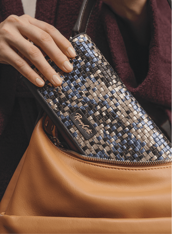 Cyber Billeteras Mujer