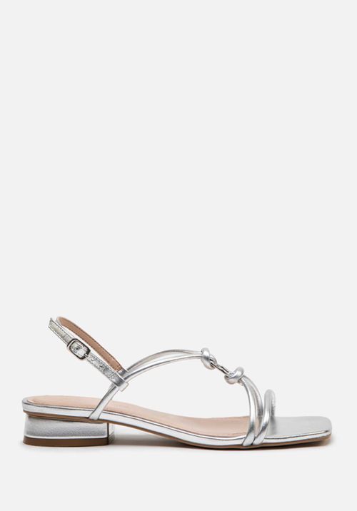 SANDALIAS CHIC STRAPS